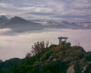 Rocca Moross sulla sinistra e Levanna sullo sfondo