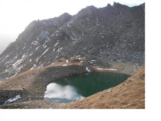 Il piccolo lago Changier..