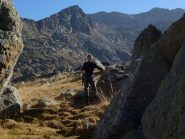nel vallone d'umbrias alle spalle la quota 2588m della costa colombino