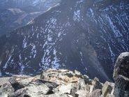 sulla via di cresta,in basso il colle....