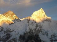 tramonta sull'everest e nuptse