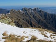 Da sx a dx: Cima Biolley, Punta del Pianello e Punta Pian dei Francesi, Monte Gregorio  