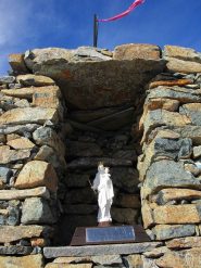 Madonnina sulla cima
