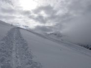 traccia in alto