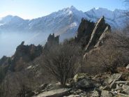 La frastagliata cresta del Mont Bellin