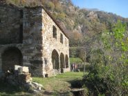 edificio tipico purtroppo in  rovina