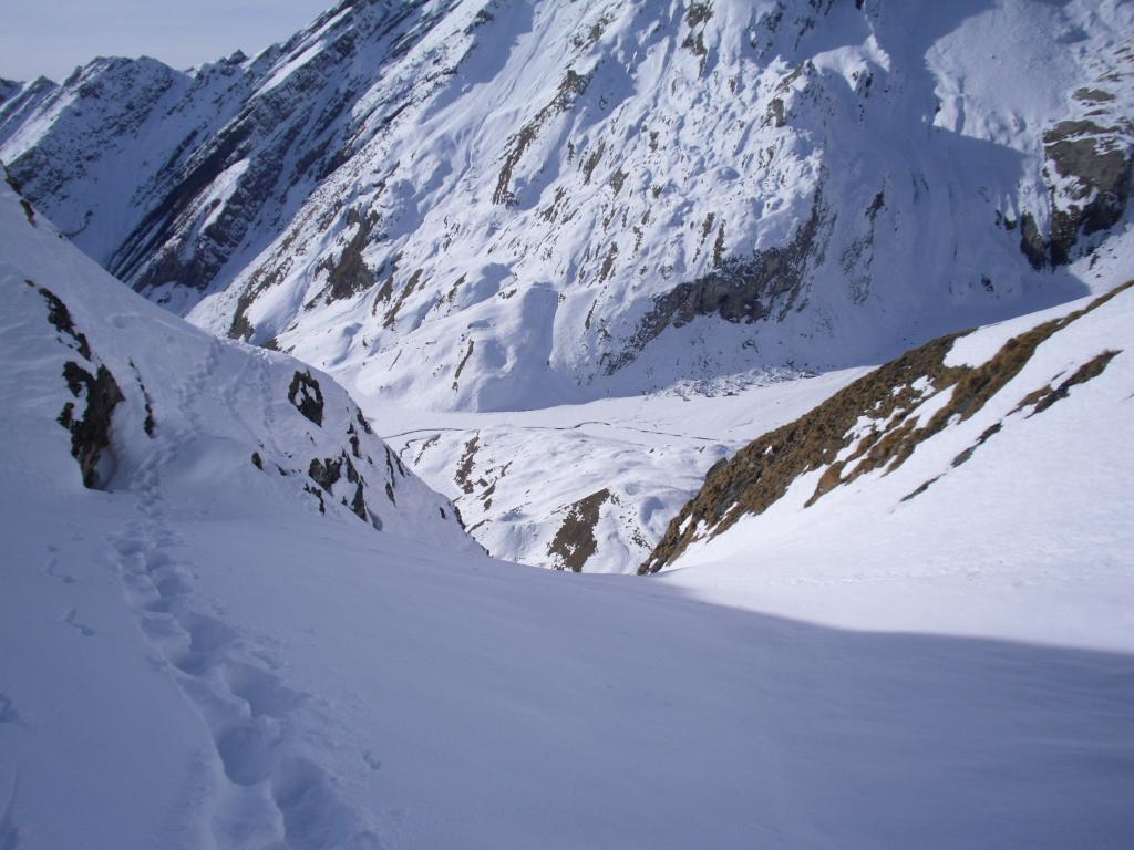 passaggio   adducente alla cresta  dove si passa nel versante Sud-Est...
