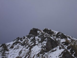 dalla vetta uno sguardo alla vicina Tsa...