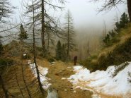 neve residua sotto il colle