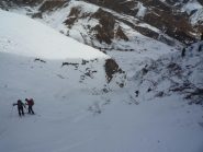 salendo sotto la parete del Ferra