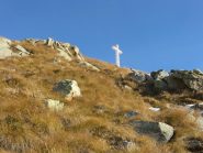 la croce della vetta si avvicina