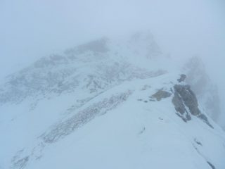 In cima, nebbiaccia