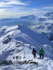Sulla cima e il Pizzo Scalino sullo sfondo