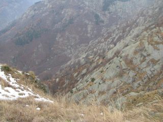 Sguardo dall'alto sul versante di salita