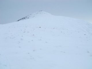 Arrivando a Cima Mares dalla chiesetta di S. Bernardo
