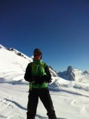 al colletto del Cassin con dietro la Meja