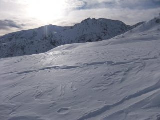 Gioco di luce sulla neve