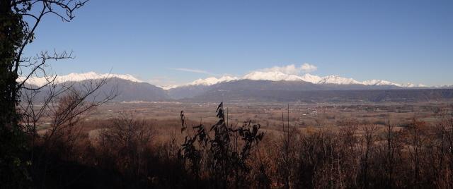 verso la pianura Eporediese e l'ingresso della VdA