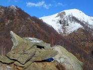 Dente di vetta di Cima di Piriè e la bianca Cima Saler