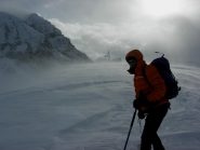 mark mi saluta per andare incontro a Enri