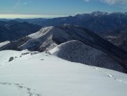 Verso la Val Sesia (al centro la coppia Ostano-Camossaro)