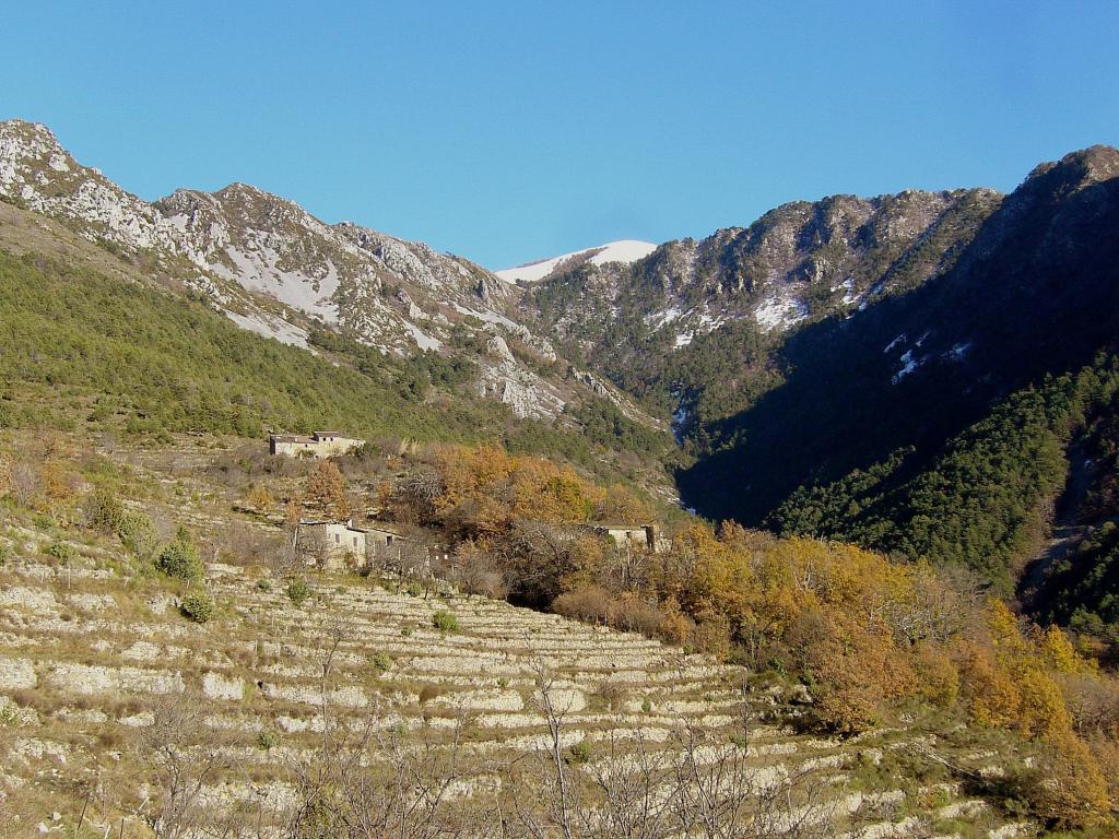 Vallone di salita,Cime D'Anan sullo sfondo