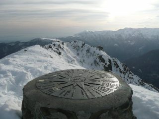 Cippo e croce Arbella