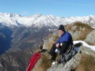 Relax di Franco e Giuseppe in cima al rilievo