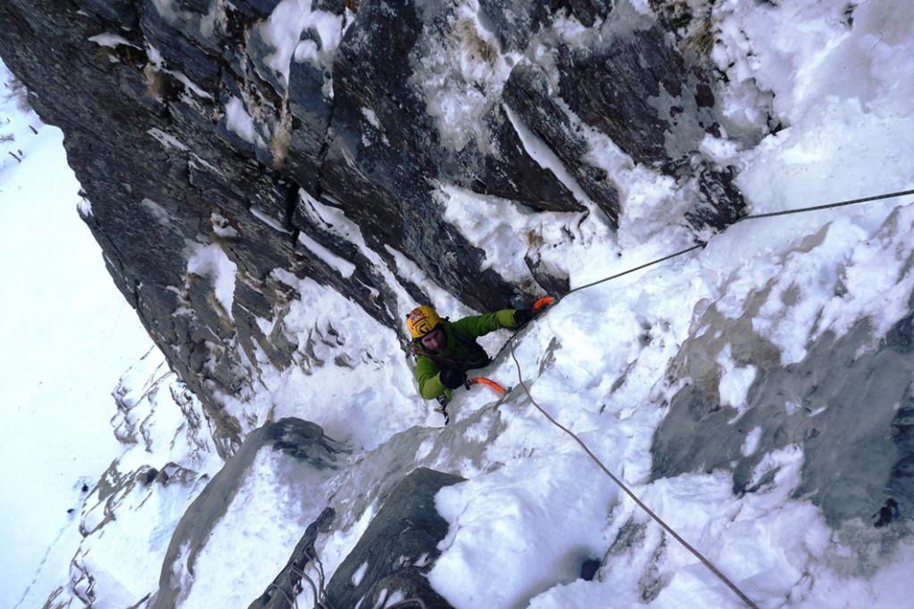 arrivo in sosta di L2
