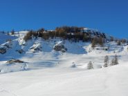 la cima del Monte Rotta (2245 m), versante sud-est