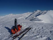 dalla cima, vista su Grum e Bram