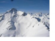 Dalla Tza il M.Arsy in primo piano con dietro il Fallere e le Grandes Jorasses da sfondo..