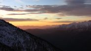 prime luci dell'alba dal Rifugio Selleries