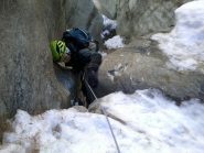 Passo di misto per accedere alla gola