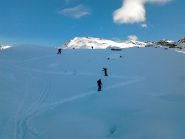 gli ultimi ripidi prima di arrivare sotto il colle...