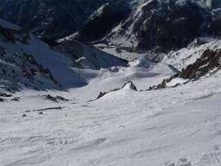Dalla cima verso la conca sospesa