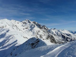 a sinistra l'eyssilloun