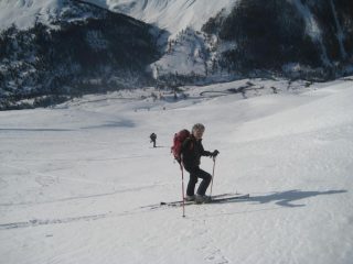 la lunga discesa verso Larche