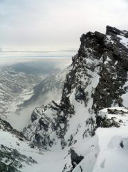 il canale domina la Val Varaita