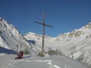 Altura con croce sopra Ferrere.