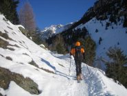 la mulattiera che agevola l'accesso al Vallon