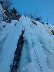 Cascata all'estremo sinistro del settore di sinistra