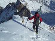 Mettiamo gli sci al colletto alla fine del traverso