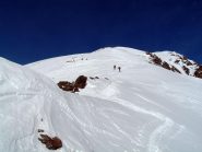 La dorsale che conduce alla cima