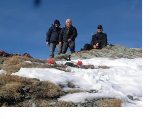 La compagnia al completo..per la foto di vetta..