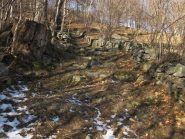 Bel tratto di mulattiera a Prà di Vico