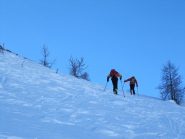 usciti dal bosco ci aspettavamo vento gelido, invece una brezza che con il sole non dava fastidio