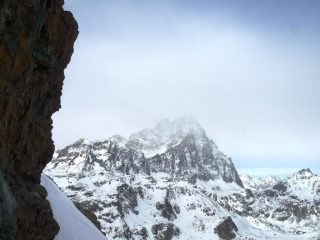 Polvere di neve sul Viso