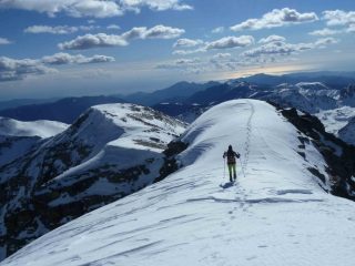 In discesa dalla cima del Bego