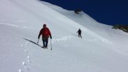 un bel traverso su terreno ripido sotto la cima (9-2-2013)